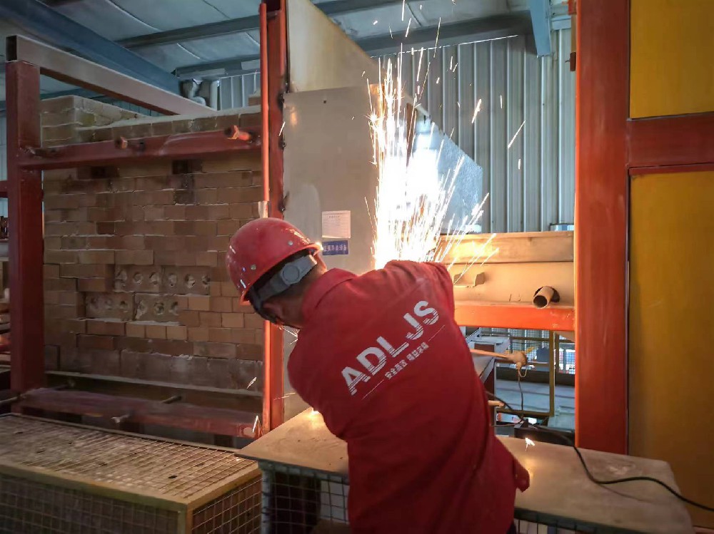 四川安得列建设工程有限公司-宜宾环球格拉斯玻璃制造有限公司《实验炉加装除尘器安装项目》
